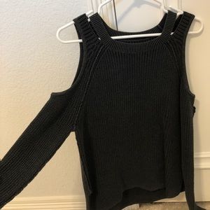Hollister long sleeve sweater w/ slit in shoulder